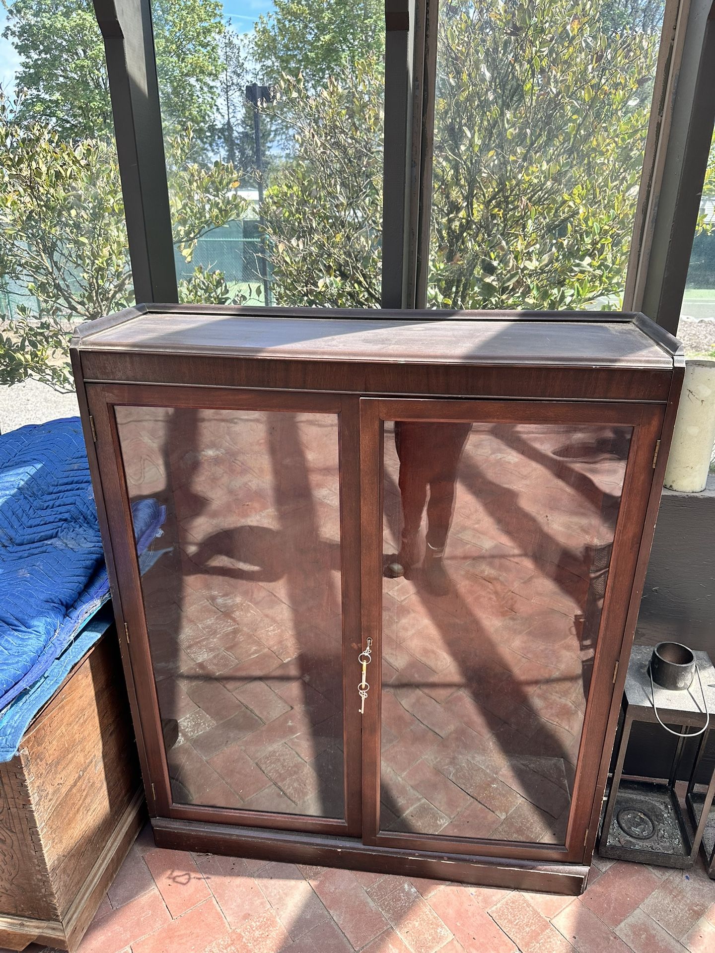 Grand Rapids Fancy Furniture 1940s Bookcase