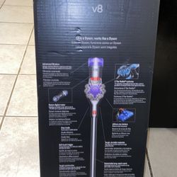 Dyson Vacuum 