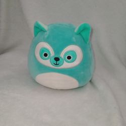 Lemur Squishmallow 