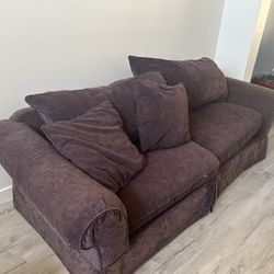 Furniture-couch/glass Hutch 