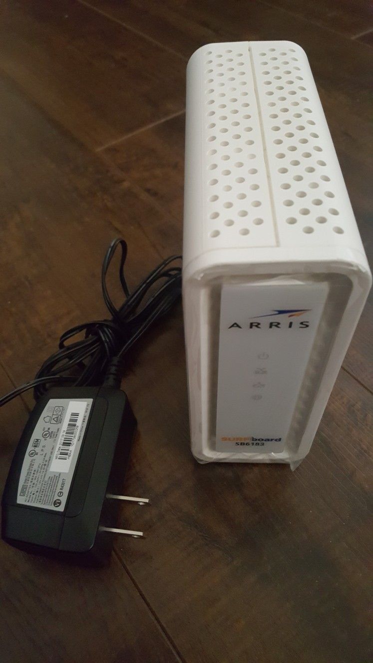 ARRIS - SURFboard SB6183 16 x 4 DOCSIS 3.0 Cable Modem - White