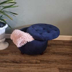 24" Round Ottoman 
