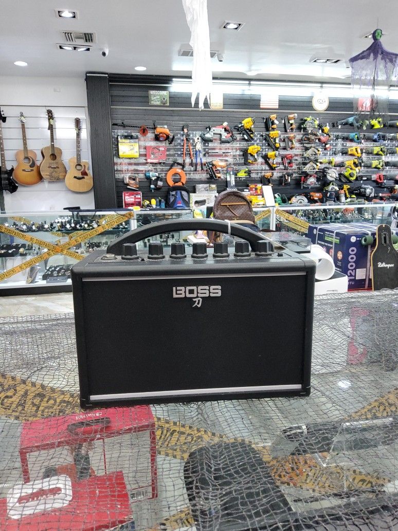 Boss Katana Amp 