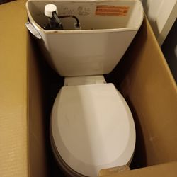 3 toilets