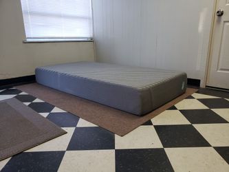 Extra Long Twin size mattress - can DELIVER almost anywhere for $20 extra - gently used and in LIKE NEW condition 😍