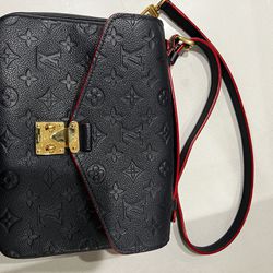 Louis Vuitton trevi pm for Sale in San Clemente, CA - OfferUp