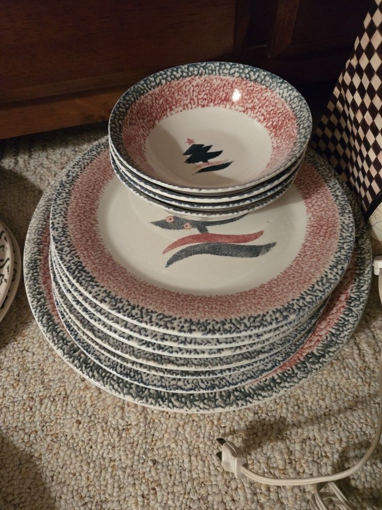 Christmas Plates & Bowls 