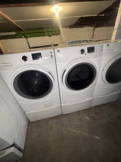 Ge Washer And Dryer Set