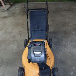 Poulan Pro Self Propelled Lawnmower 