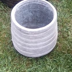 Barn Grey Corrugated Potter