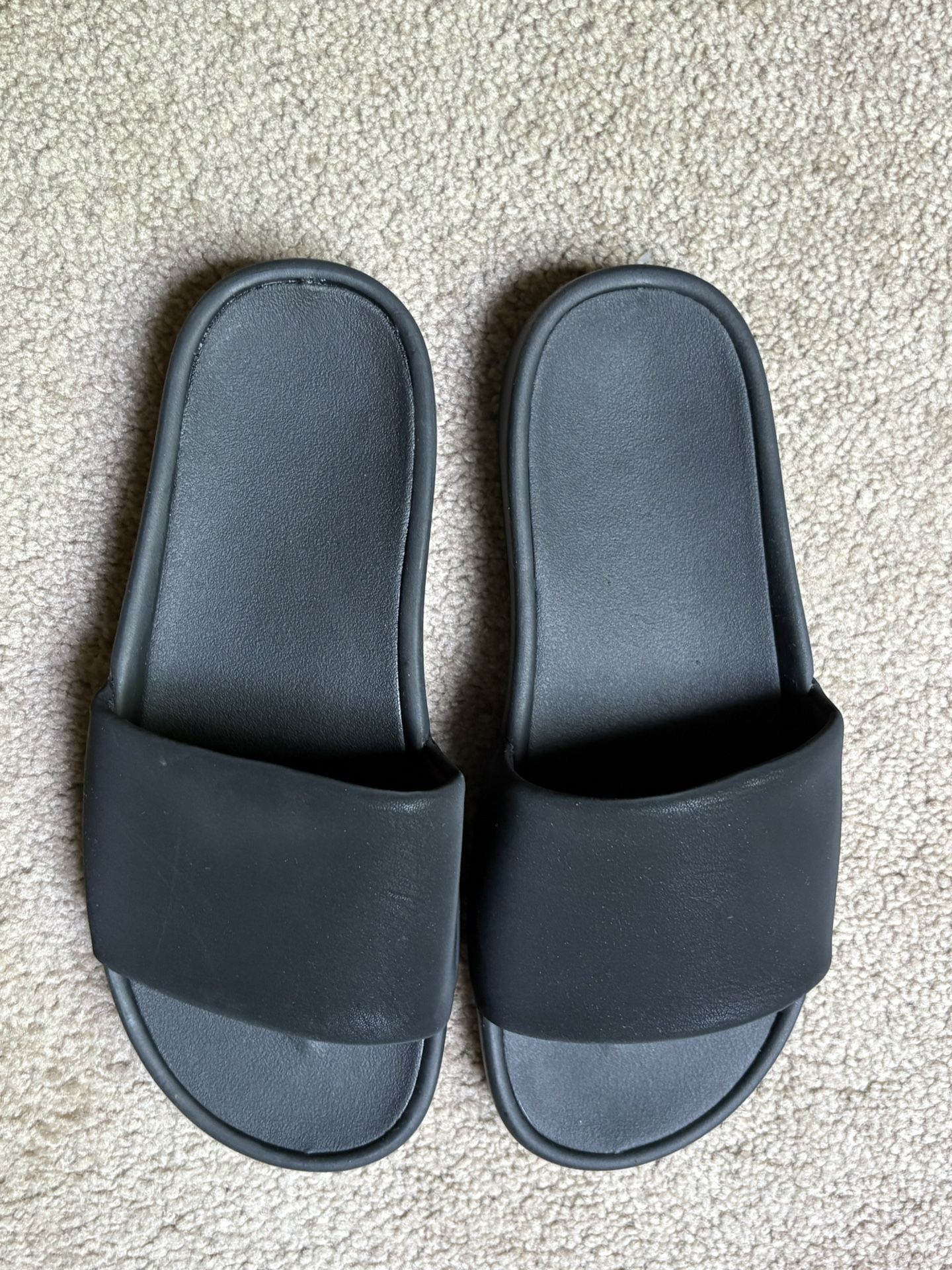 Women’s Shoes