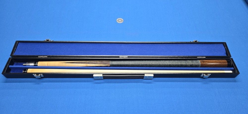 Pool Cue - Richard Black Custom