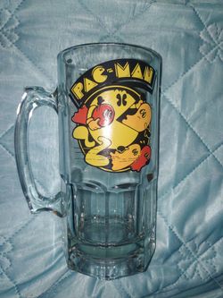 Pac-Man Glass Beer Mug
