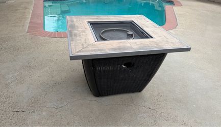 Outdoor Propane Fire Pit Table