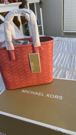 Michale kors handbag