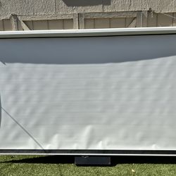 Projection Screen (Roll-up)