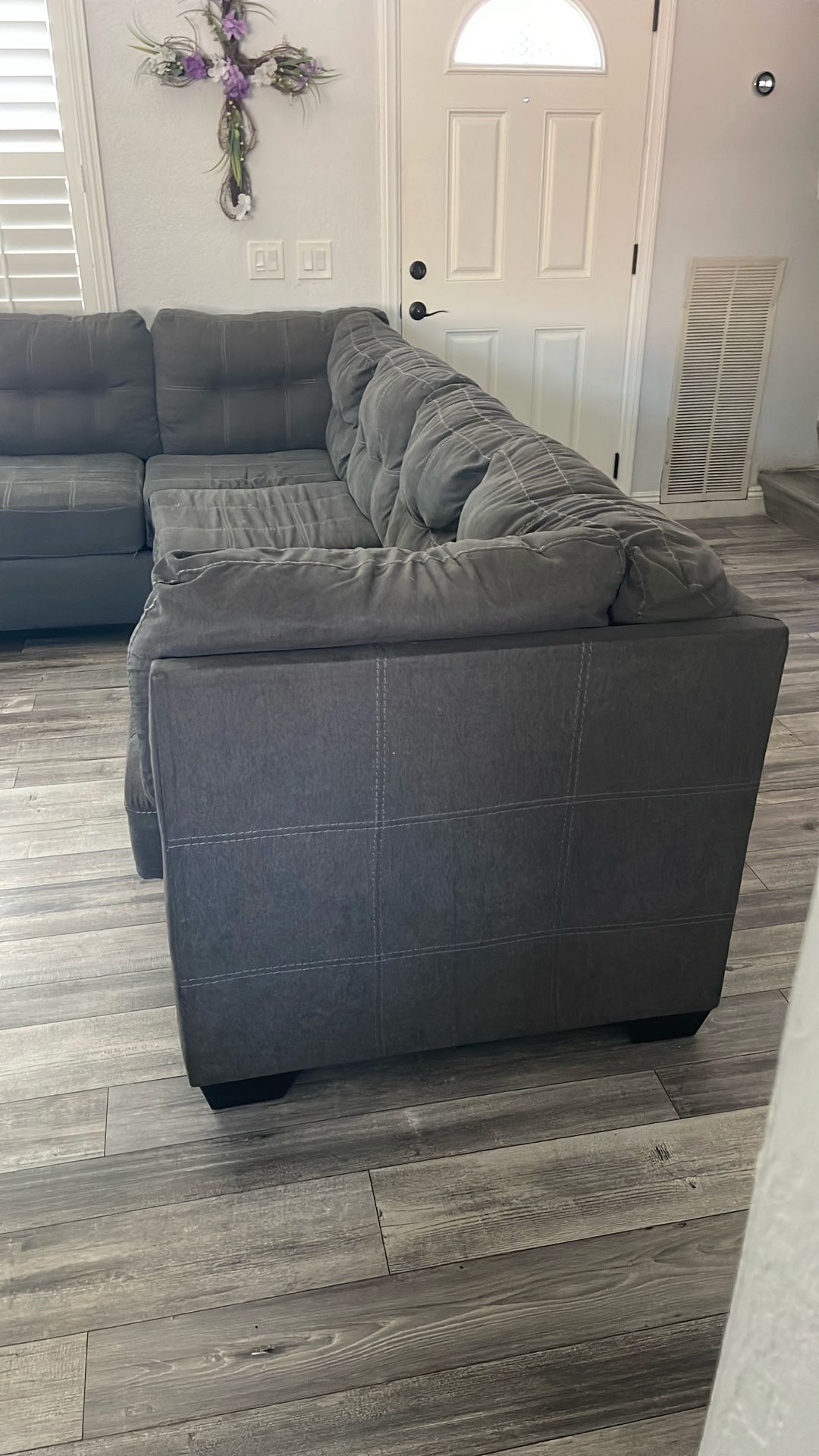 Sectional sofa
