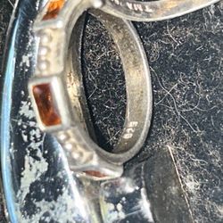 Sterling Silver Ring With Garnet Stones 