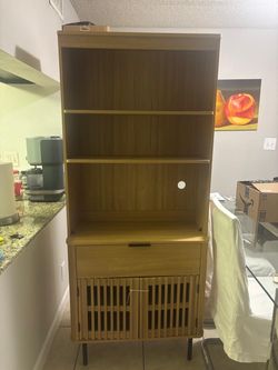 Bookshelf