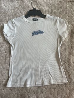 Justify Malibu girls tshirt.