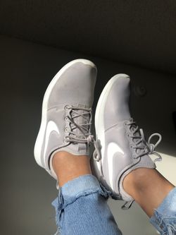 Grey Nike Roshe
