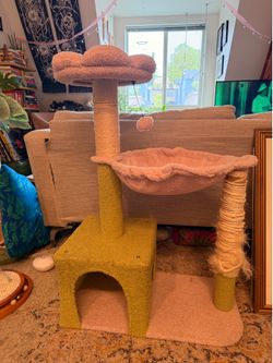 Flower Cat Tree