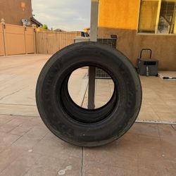 Semi truck Tires