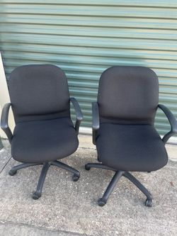 Desk chair