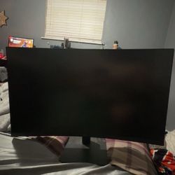 32in curved LG Monitor 100hz