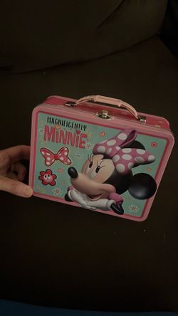 Minnie Mouse tin lunch box