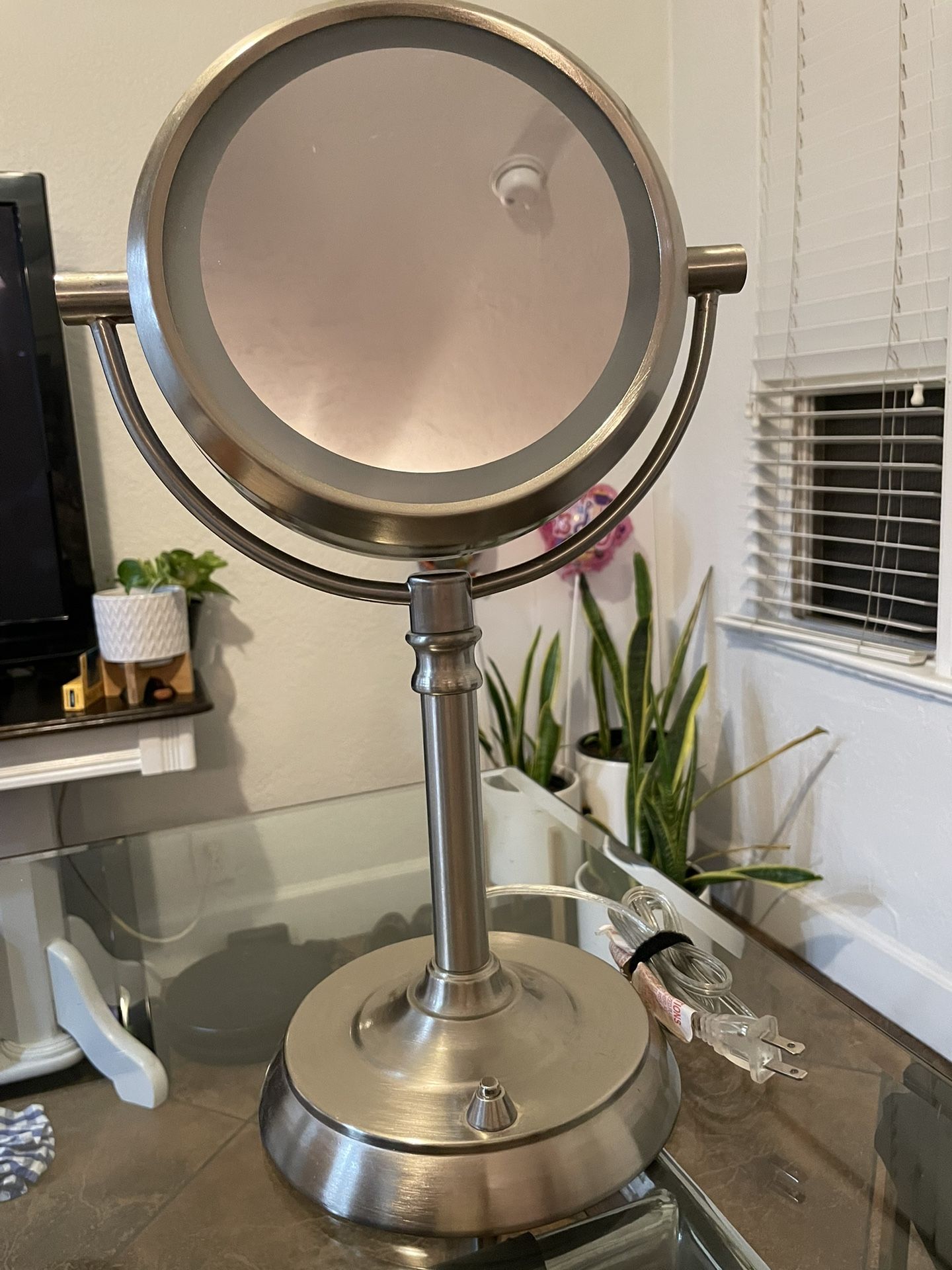 Vanity Lighted Mirror