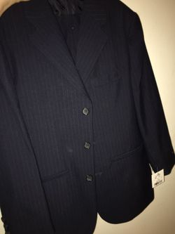 Boys 2 pc suit. Size 10 regular NWT Navy