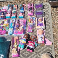Dolls 