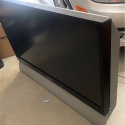 Panasonic TV needs repair