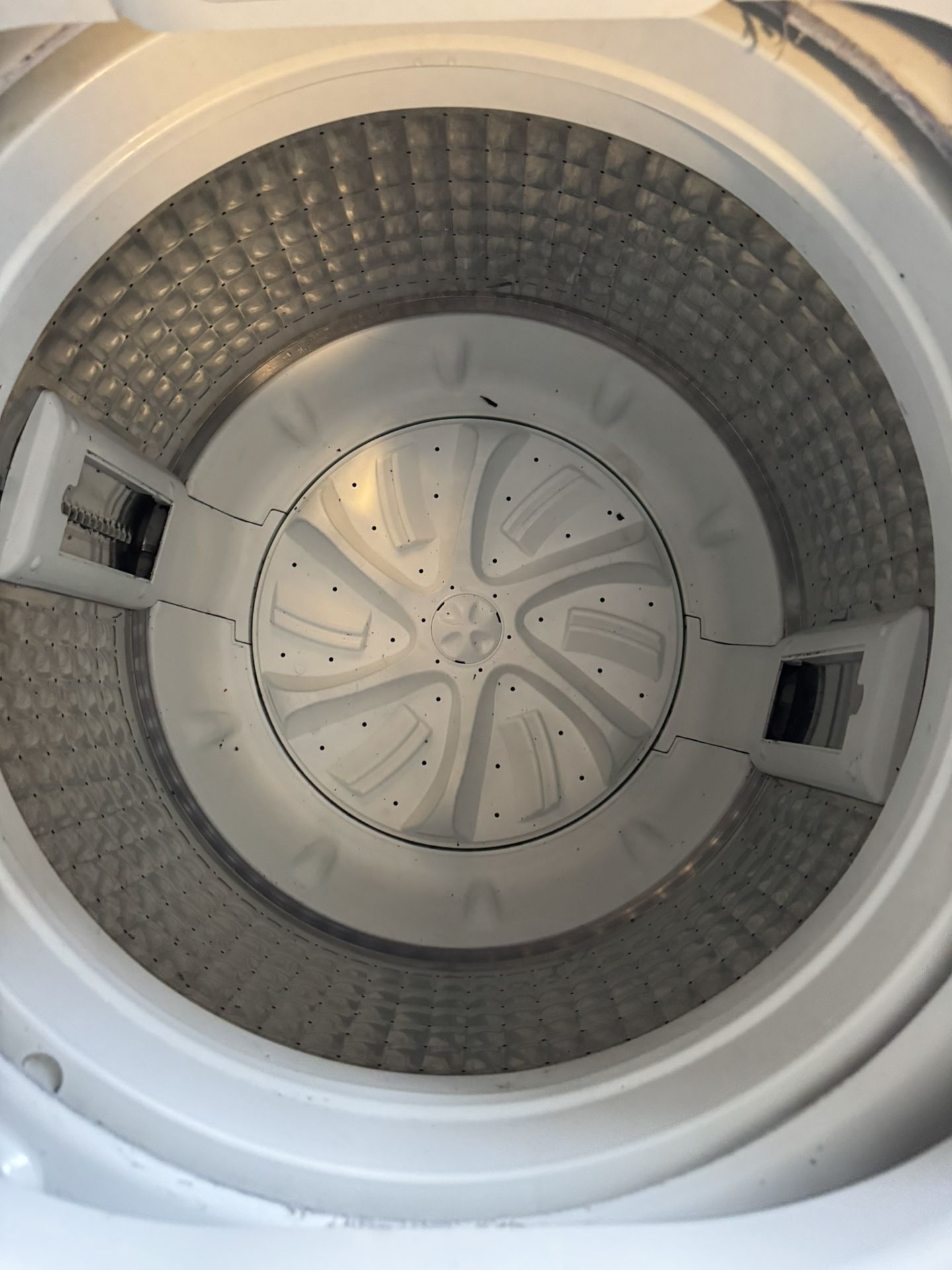 G&E Washing Machine Black Fold Top