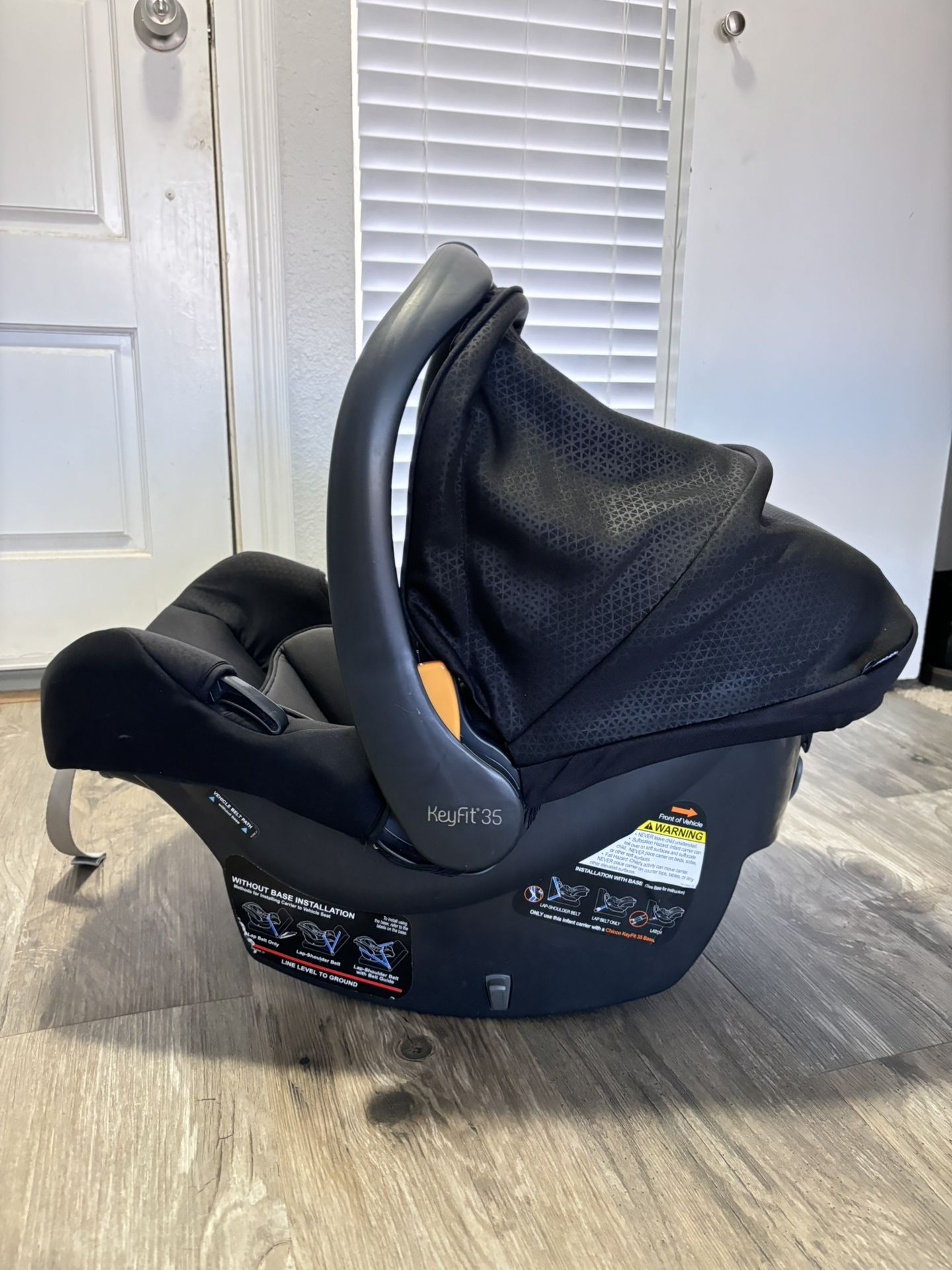 Chicco Keyfit 35 Infant Car Seat And Base