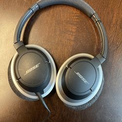 Bose headphones Non Noise Cancelling $10 OBO