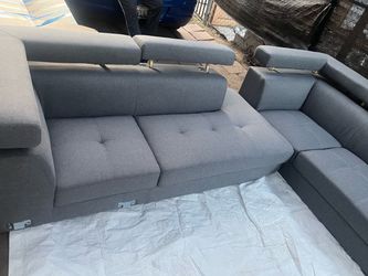 Gray Fabric Sectional Sofa with Adjustable Headrests