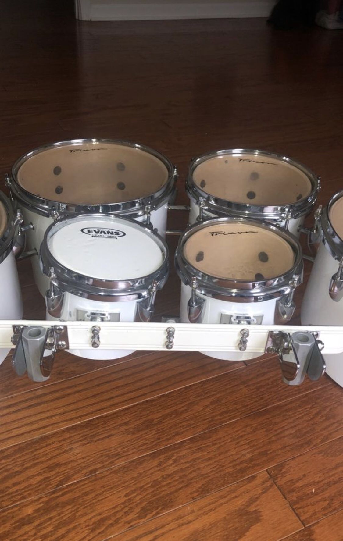 MARCHING TOMS