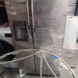 Samsung Fridge Excellent Condition