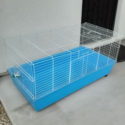 Pets Crate 46 W X 24 D X 24 H Inches 