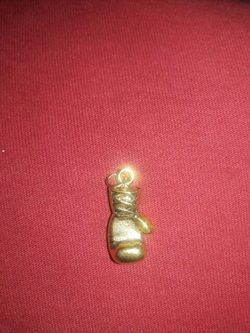 Boxing charm gold plated