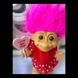 Vintage 1991 Russ Troll Doll 6" Pink Hair "I Love Your Hugs" Heart Sign
