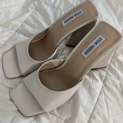 Steve Madden Beige Heels
