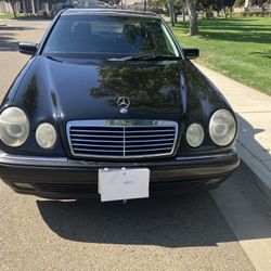 1999 Mercedes-Benz E-Class