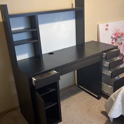 IKEA table