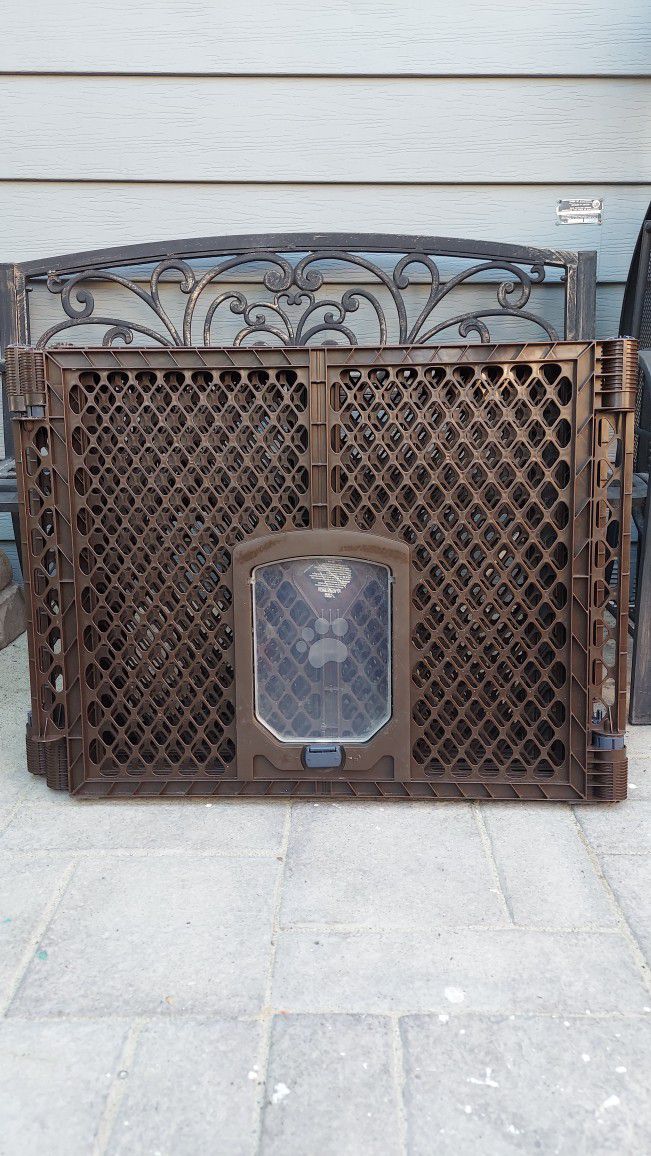 Dog Play Pen (YES IT'S AVAILABLE) 