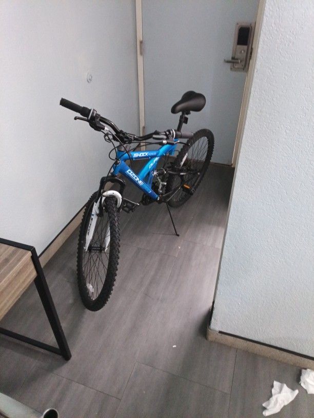 OZONE SHOCK FORCE 26IN