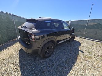 2025 Nissan Kicks
