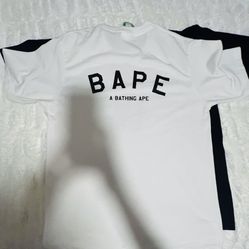 BAPE Ape  Layered Line Camo NYC Logo Tee Size L$70